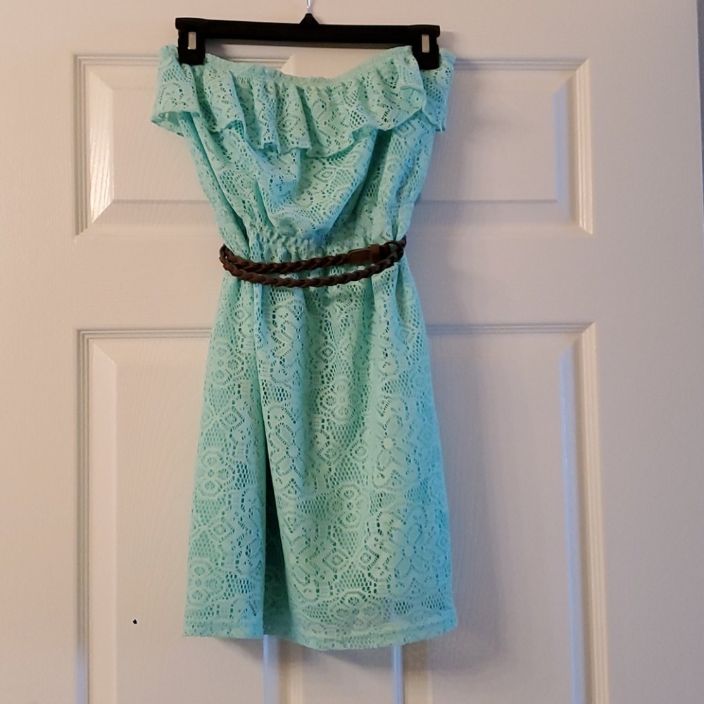 Almost New Lace Strapless Dress
